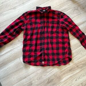 Northwest Territories Flannel Plaid XL Men’s Long Sleeve Button Shirt Red Black